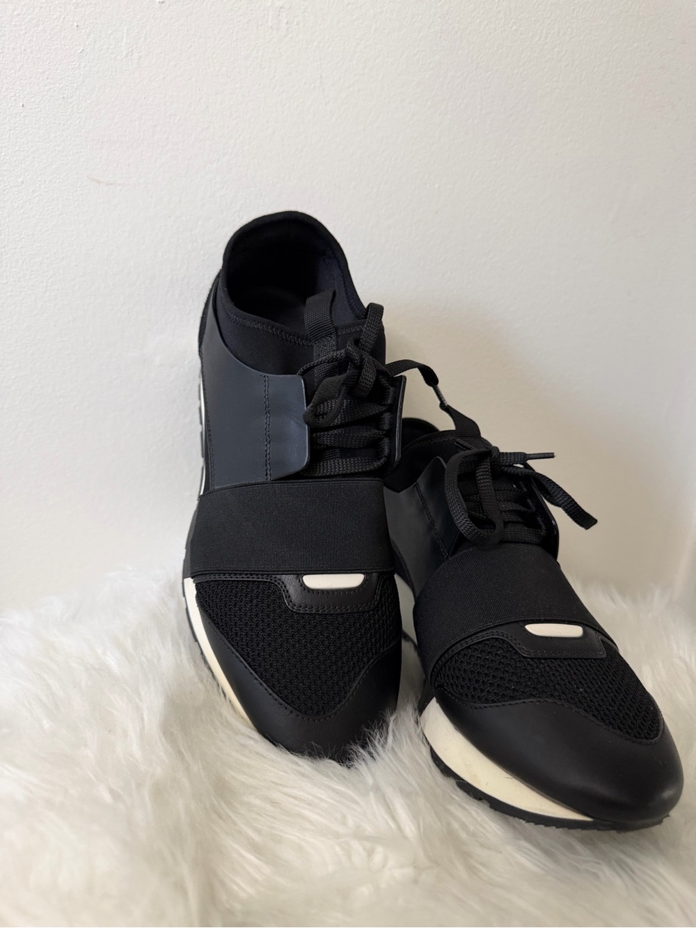 Balenciaga Race Runner mesh and leather sneakers - Picture 3 of 11